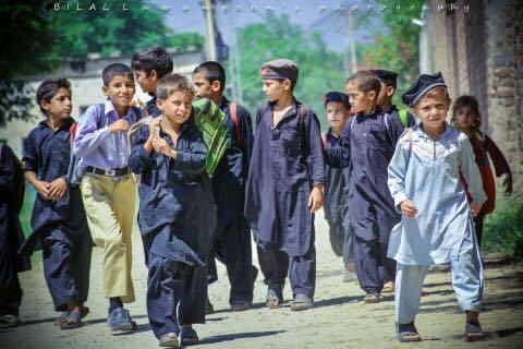 School children in Swabi, Khyber Pakhtunkhwa