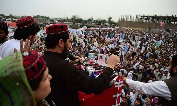 پشتون تحفظ تحریک پر غداری کے الزامات