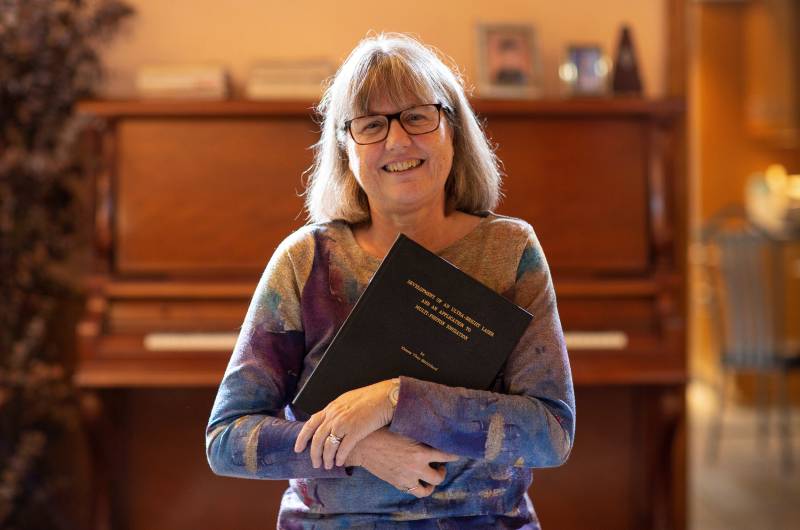 Donna Strickland wins Nobel Prize in Physics