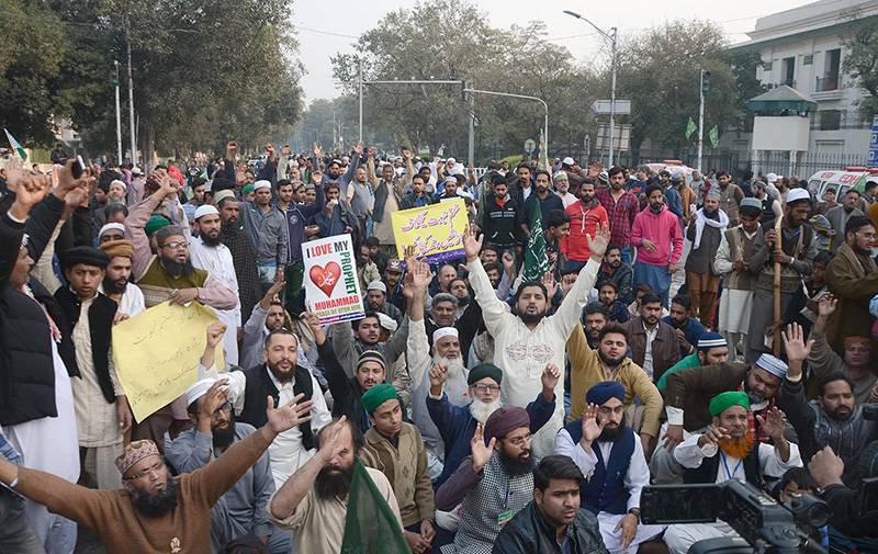 Fringe movements like TLP prey on Centrists’ failures