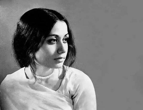 A tribute to Parveen Shakir - Legacy of Poetry
