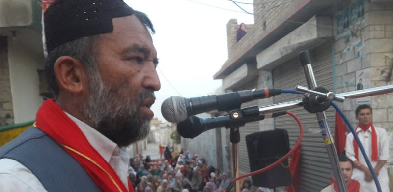 Tahir Khan Hazara: Swimming against the current