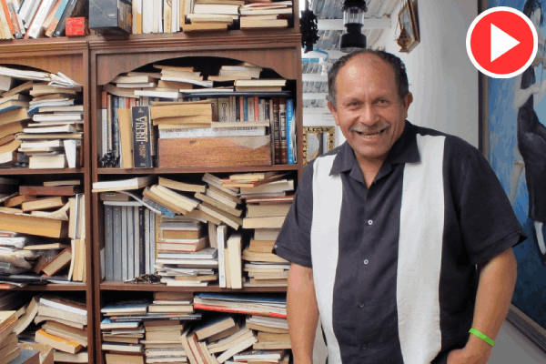 This Garbage Man Owns A Library With 25000 Books