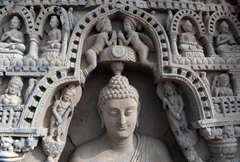 KP Renews Bid To Reclaim Gandhara Artefacts To Boost Religious Tourism