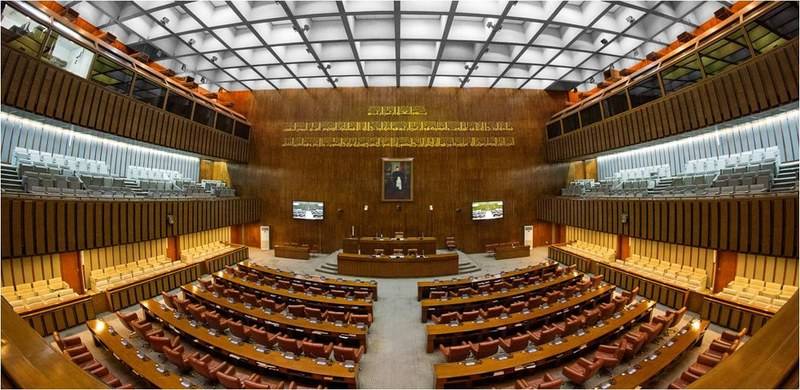 Senate Committee Passes Resolution Calling For Curfew In IOK To Be Lifted