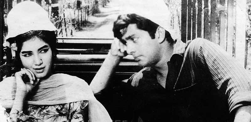 5 Cutest On-Screen Couples From The Vintage Lollywood