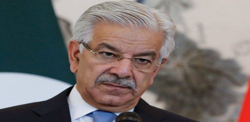 Khawaja Asif Blames PML-N Supporters For Not Coming Out On Streets