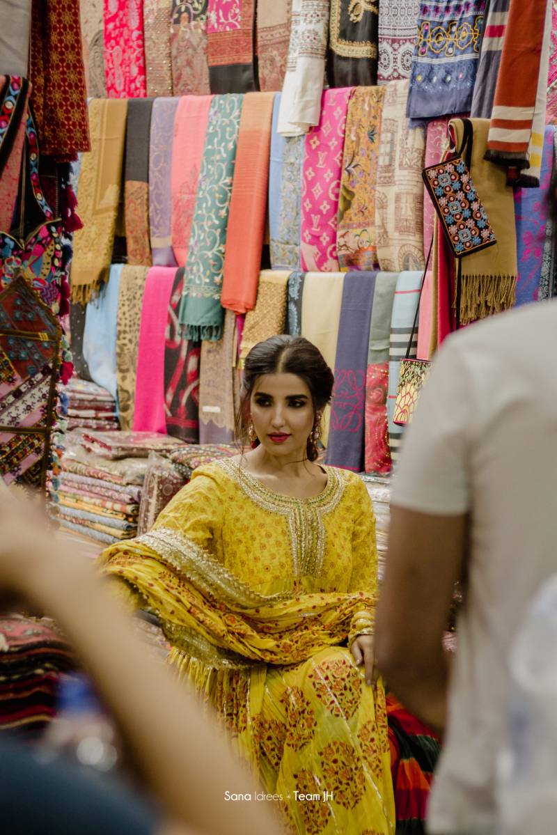 Zainab Market - Karachi's Lifeline For Discounted Clothing