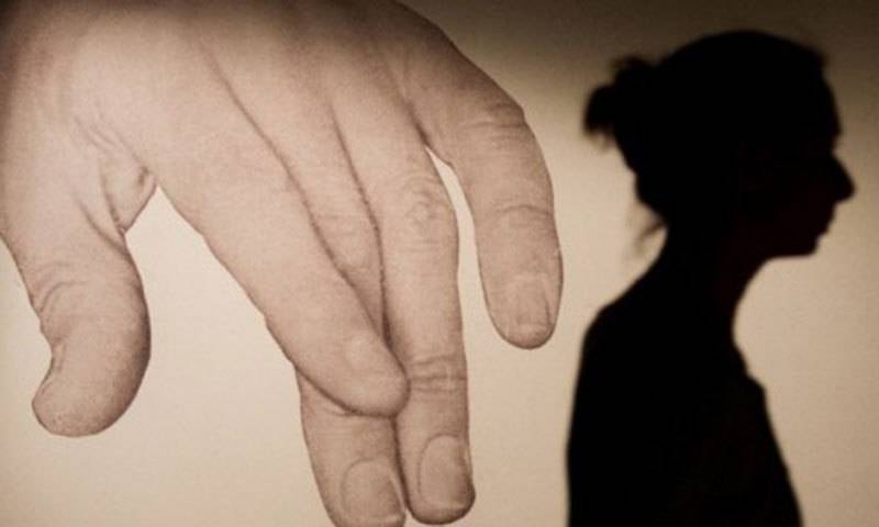 Why Is The Illogical Two-Finger Virginity Test Still Being Used In Pakistan?