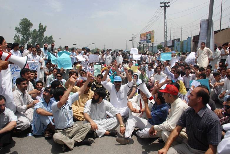 Mardan Doctor Who Protested Against Lack Of Protective Gear Gets Coronavirus