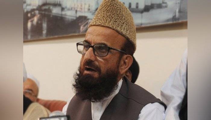 Mufti Muneeb Takes U-Turn, Announces Support To Lockdown Extension