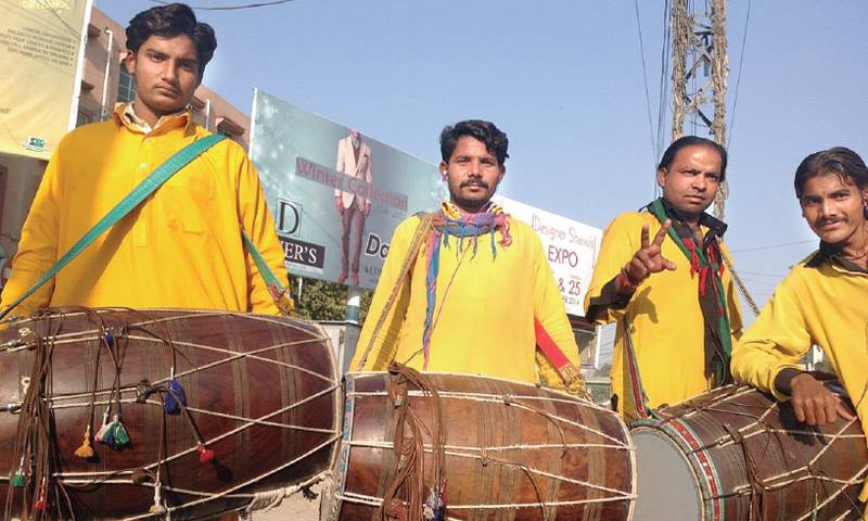 Pushed Into Poverty By Lockdown, Rawalpindi's Drummers Await Compensation