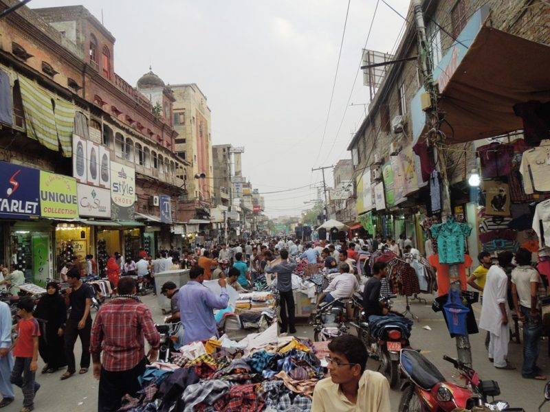 Lahore’s Anarkali Bazaar Sealed After Repeatedly Violating Coronavirus SOPs