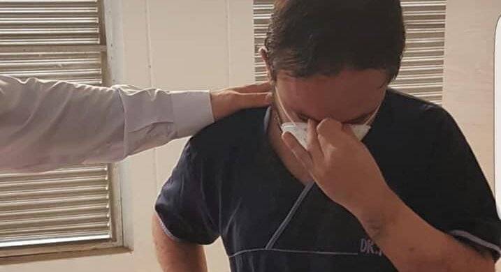 Peshawar Doctor Beaten By Public Over Delay In Coronavirus Testing
