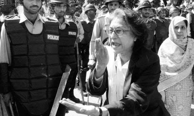 Twitter Remembers Asma Jahangir’s Courage On Her Birth Anniversary