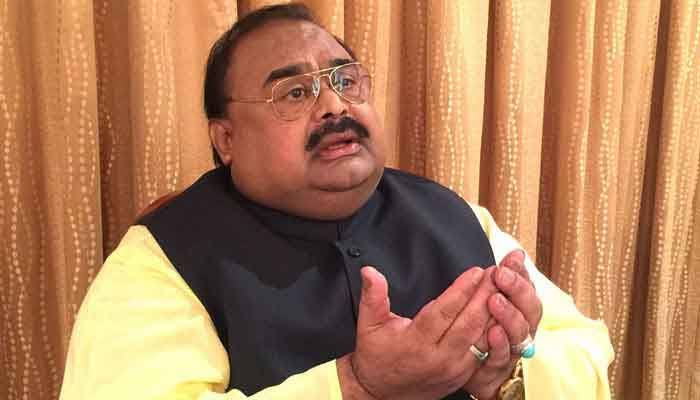 Altaf Hussain Suffering From Covid, Issues Message From ICU