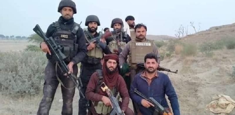 Suspects Gunned Down, Ammunition Seized In DG Khan
