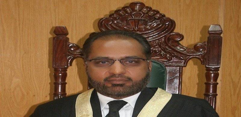 Former IHC Judge Shaukat Aziz Siddiqui Seeks Decision On His Case Before Retirement