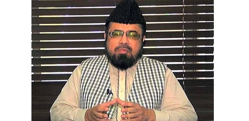 Leaked Video Lands Mufti Abdul Qavi In Hot Water Once Again