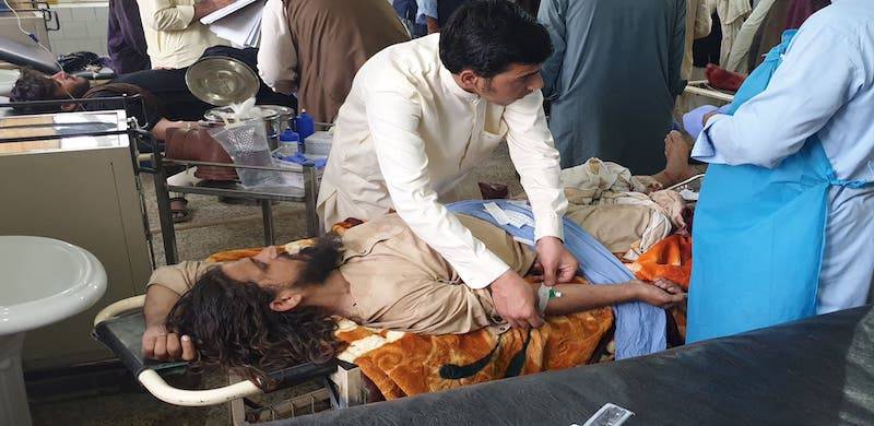 Over 30 Injured In Afghanistan Allowed To Enter Pakistan For Treatment Despite Border Closure