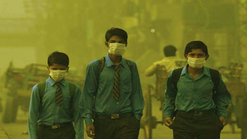 Punjab Govt Shuts Down Primary Schools In Lahore Amid Smog Crisis