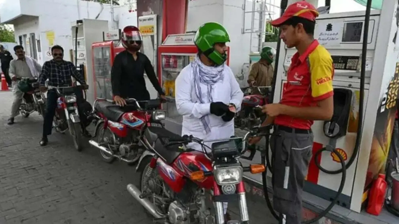 Sindh And Punjab Announce Major Relief Measures Following Petrol Price Surge