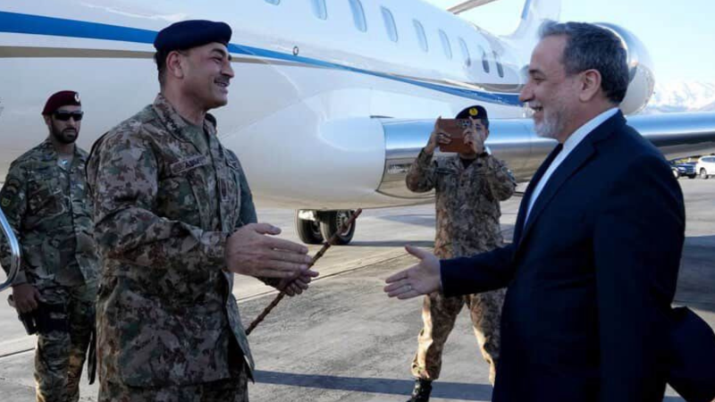 Pakistani Delegation Led By CDF Munir Reaches Tehran As US–Iran Talks Expected Soon