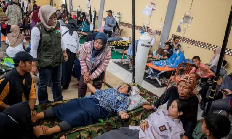 Nearly 2,000 Fall Ill in Suspected Food Poisoning Linked to Indonesia’s Free Meals Program