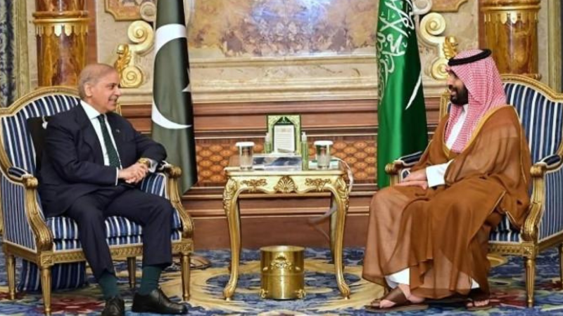 Pakistan Condemns ‘Heinous’ Attempted Attack On Makkah, Reaffirms Support For Saudi Arabia