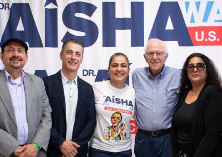 Bernie Sanders rallies for Aisha Wahab ahead of US midterms
