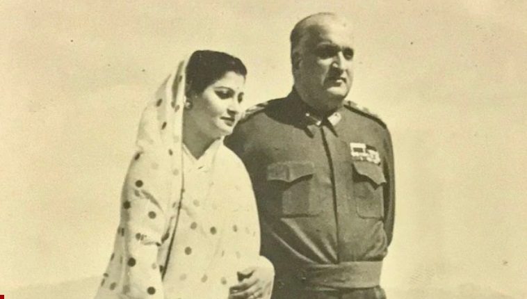 After the August 1947 Partition, Kashmir’s last Maharaja, Hari Singh, remained undecided about whether to join Pakistan, India or remain independent. Kashmir had a Muslim majority but was being ruled by a Hindu Maharaja.
