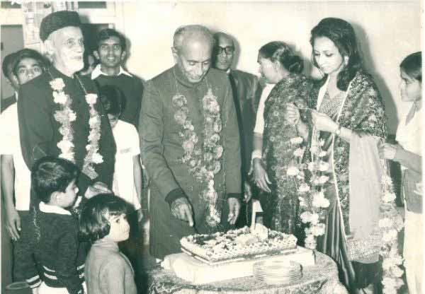 GM Syed cutting his birthday cake in the 1970s.