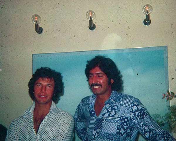 Imran and Sarfaraz at the inauguration of a nightclub (owned by a Pakistani) in Melbourne, 1981.